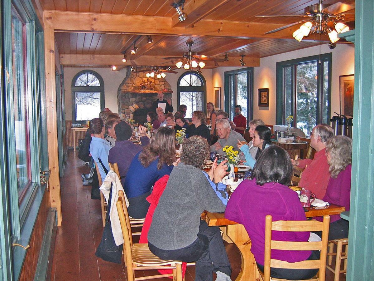 Trails End Inn Keene Valley Extérieur photo